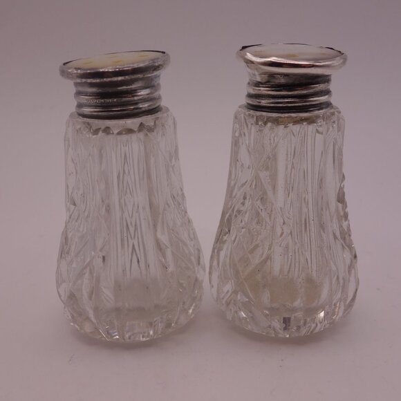 Set of Two 925 Sterling Silver Top Salt Shakers - Picture 3 of 16